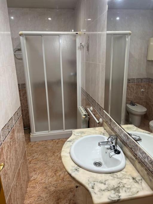 Piso Ideal Para Una Familia Ubicado Cerca Del Mar بلانيس المظهر الخارجي الصورة